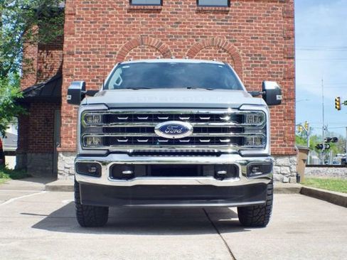 Used 2024 Ford F250 Lariat w/ Chrome Package AWD/4WD image 2