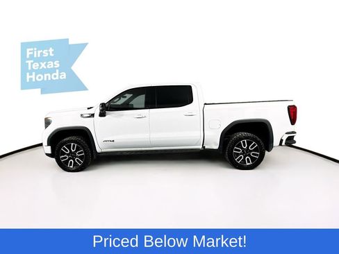 Used 2022 GMC Sierra 1500 AT4 w/ AT4 Premium Package image 4