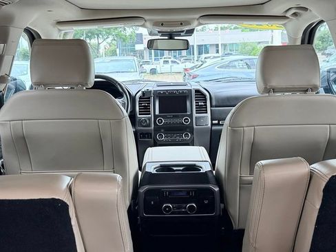 Used 2021 Ford Expedition Max Platinum RWD image 70