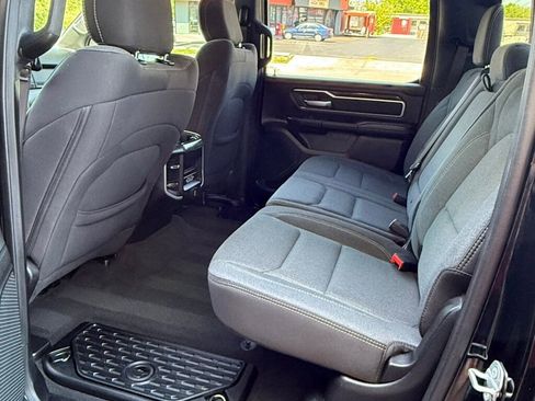 Used 2020 RAM 1500 Big Horn AWD/4WD image 37