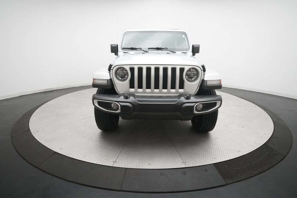 Used 2022 Jeep Wrangler Unlimited Sahara w/ LED Lighting Group AWD/4WD image 11