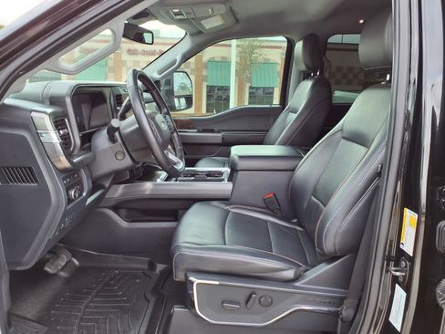 Used 2024 Ford F250 Lariat image 17