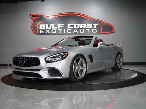 Used 2018 Mercedes-Benz SL 450 image 2