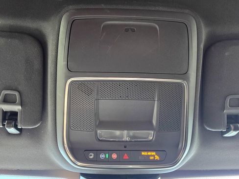 Used 2025 Chevrolet Equinox ACTIV w/ Safety and Technology Package AWD/4WD image 25