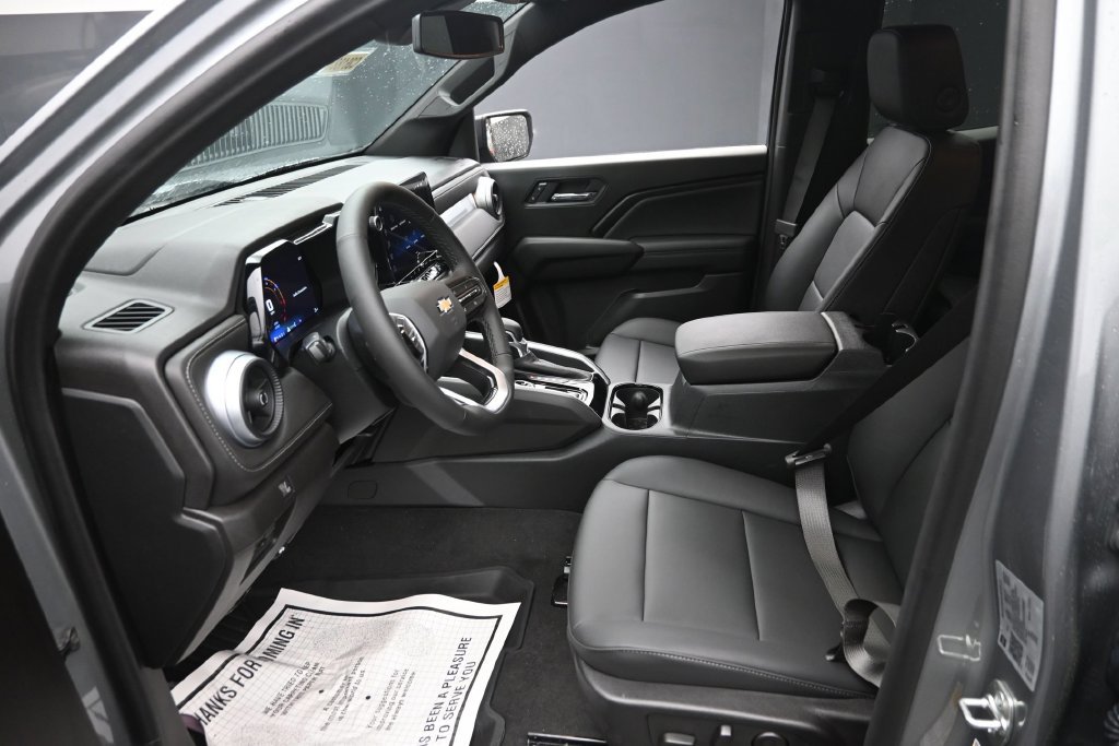New 2026 Chevrolet Colorado LT w/ LT Convenience Package AWD/4WD image 16
