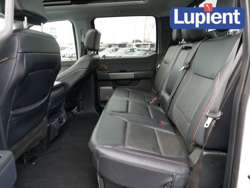 Used 2024 Ford F350 Lariat image 14