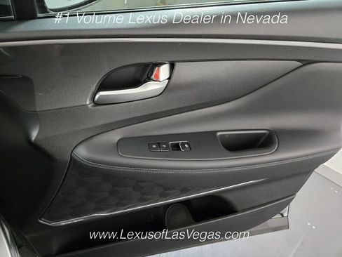 Used 2023 Hyundai Santa Fe Limited AWD/4WD image 25