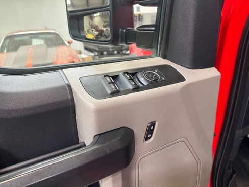 Used 2022 Ford F550 4x4 Crew Cab Super Duty w/ Power Equipment Group image 22