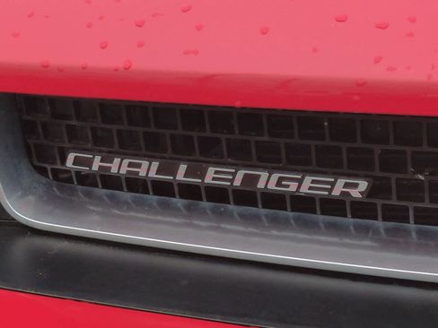 Used 2009 Dodge Challenger R/T image 13