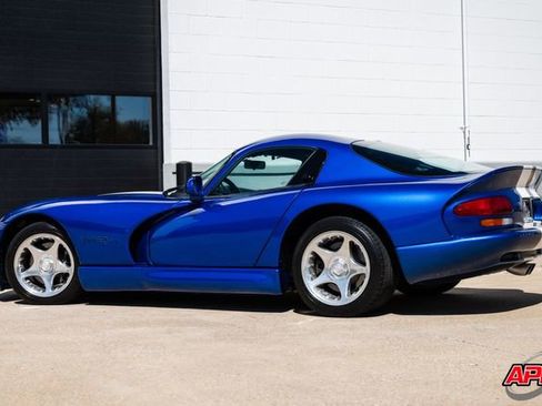 Used 1996 Dodge Viper GTS image 5
