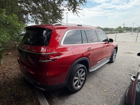 Used 2023 Mercedes-Benz GLS 450 4MATIC image 8