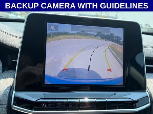 Used 2022 Jeep Compass Latitude FWD image 2