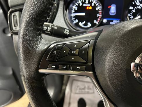Used 2019 Nissan Rogue SL AWD/4WD image 27