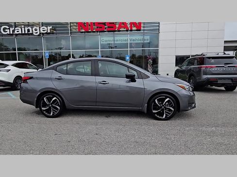 Used 2023 Nissan Versa SR w/ Electronics Package image 36