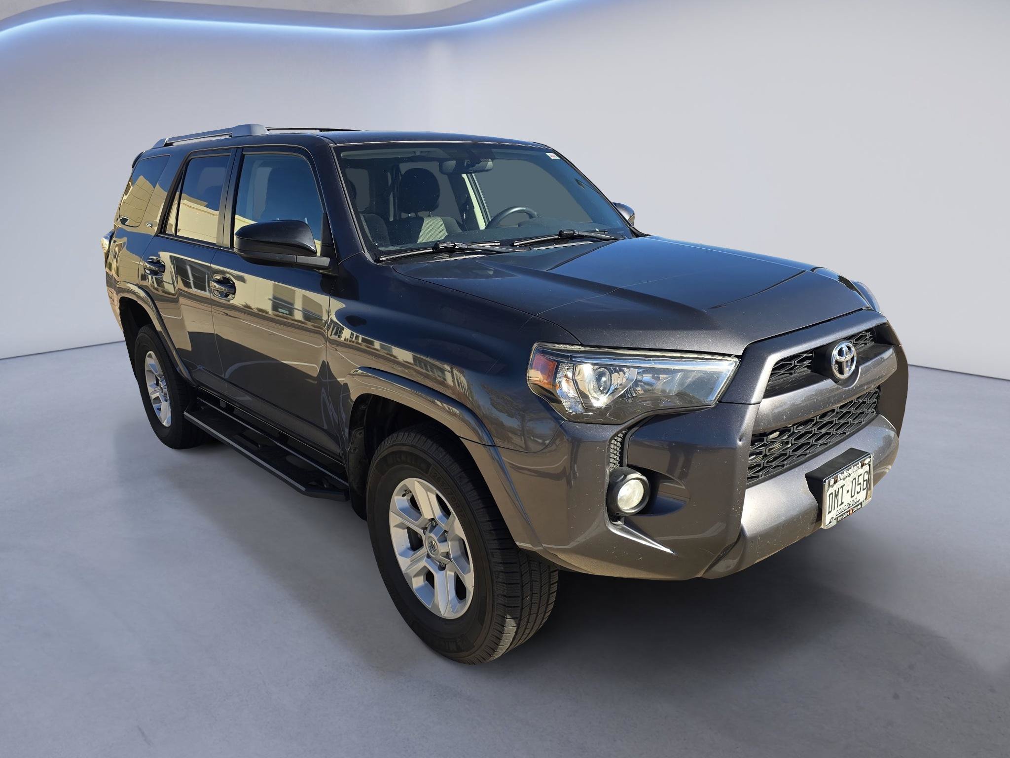 Used 2016 Toyota 4Runner SR5 AWD/4WD image 7