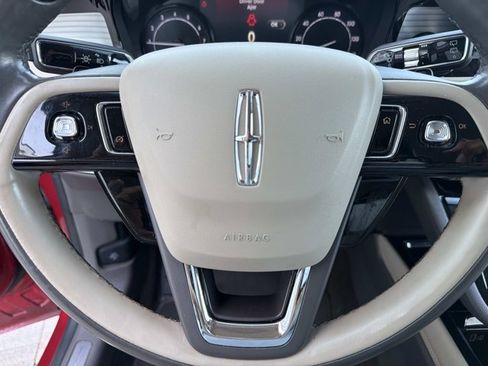 Used 2020 Lincoln Corsair FWD w/ Equipment Group 101A image 28