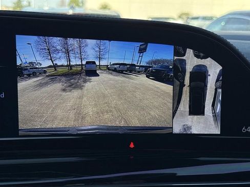 Used 2023 Cadillac Escalade ESV Sport w/ LPO, ONYX Package image 28