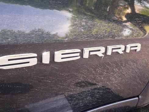 Used 2021 GMC Sierra 1500 SLT w/ SLT Premium Package AWD/4WD image 43