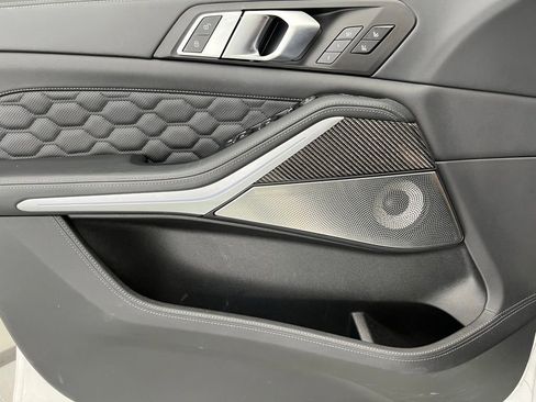 Used 2022 BMW X5 M w/ Competition Package AWD/4WD image 15