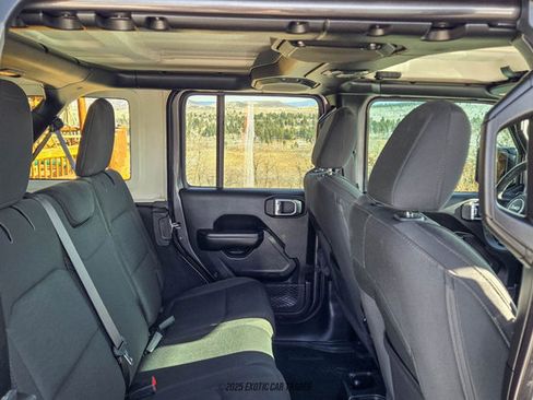 Used 2019 Jeep Wrangler Unlimited Sport S image 35