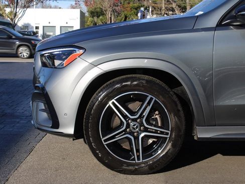 Certified 2024 Mercedes-Benz GLE 450 4MATIC image 10
