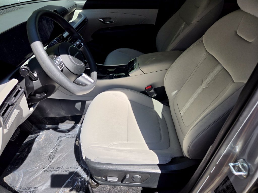Used 2026 Hyundai Tucson SEL Plus FWD image 6