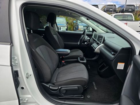 Used 2024 Hyundai Ioniq 5 SEL image 11
