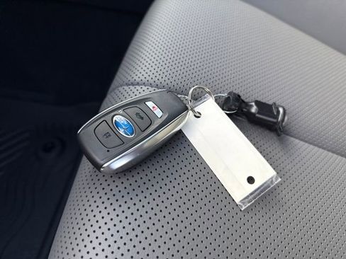 Used 2001 Toyota Corolla CE image 31