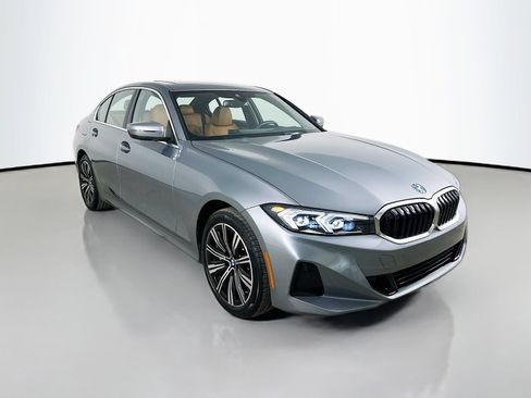 Used 2025 BMW 330i xDrive Sedan AWD/4WD image 3