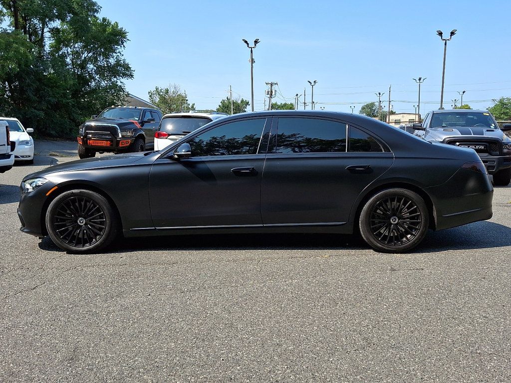 Used 2022 Mercedes-Benz S 500 4MATIC image 2