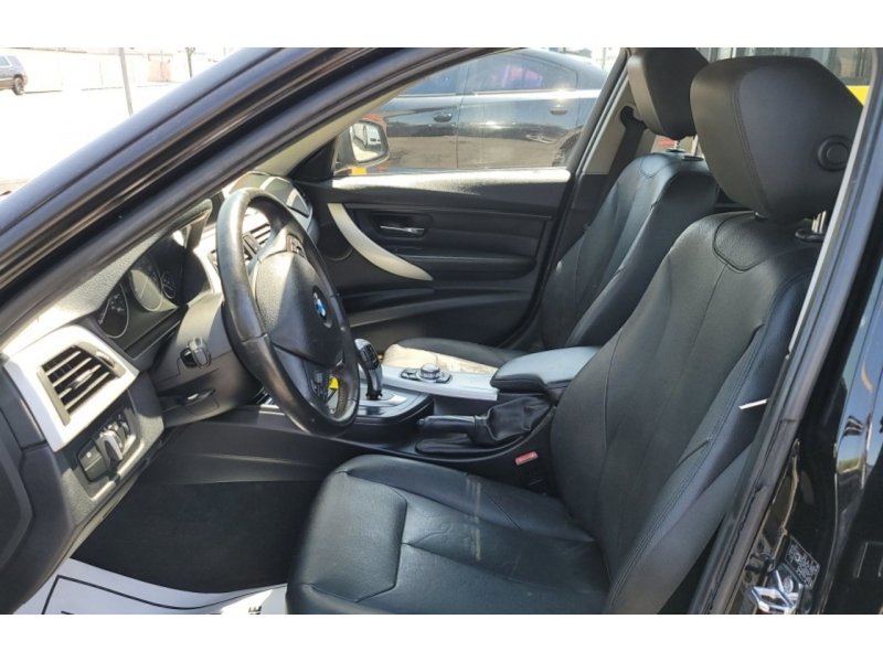 Used 2012 BMW 328i Sedan RWD image 10