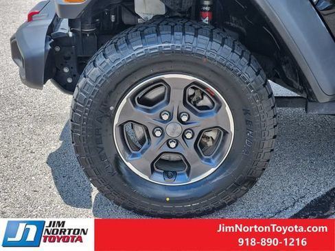 Used 2020 Jeep Gladiator Rubicon AWD/4WD image 13