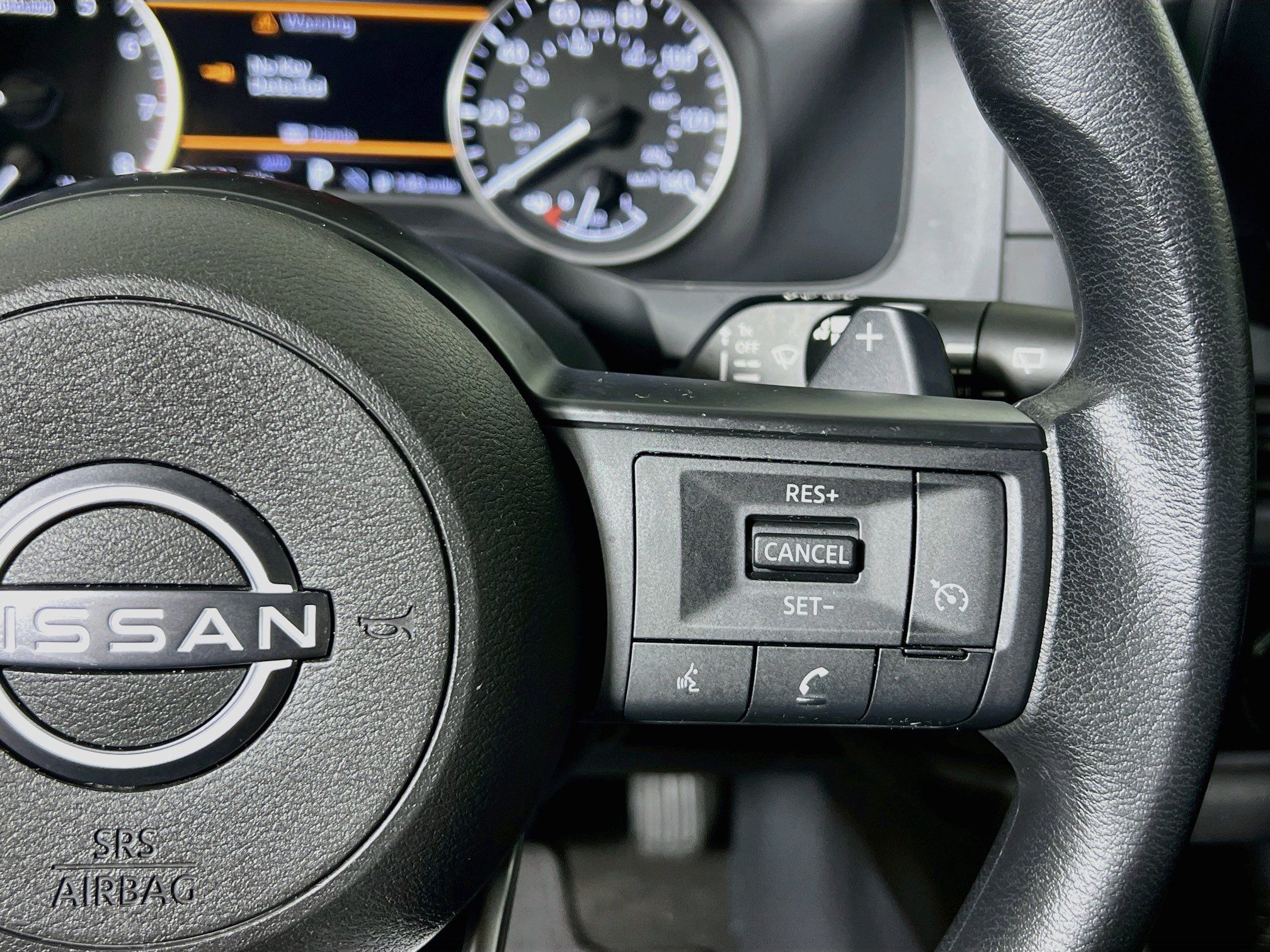 Used 2024 Nissan Pathfinder S AWD/4WD image 19