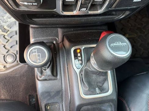 Used 2021 Jeep Gladiator Sport AWD/4WD image 15