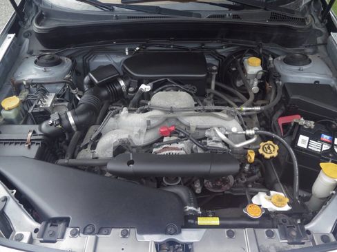 Used 2010 Subaru Forester 2.5X Premium image 35