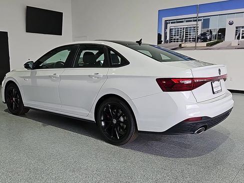New 2026 Volkswagen Jetta GLI Autobahn FWD image 7