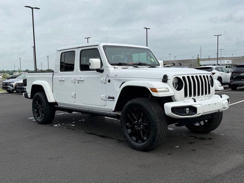 Used 2021 Jeep Gladiator Overland AWD/4WD image 3
