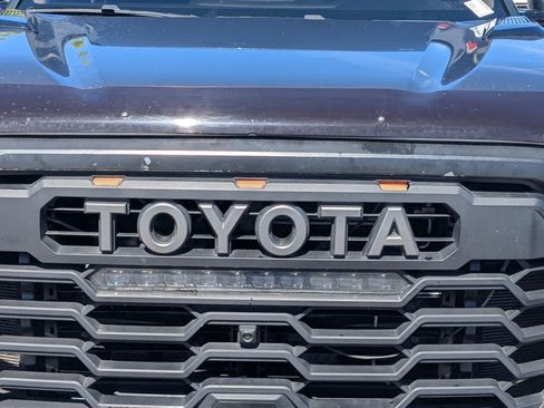 Used 2023 Toyota Tundra Limited w/ Power Package image 12