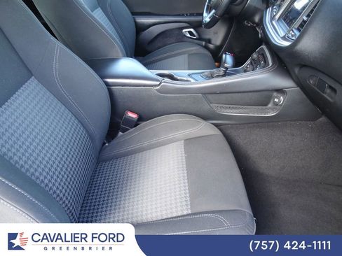 Used 2020 Dodge Challenger SXT w/ Blacktop Package RWD image 9