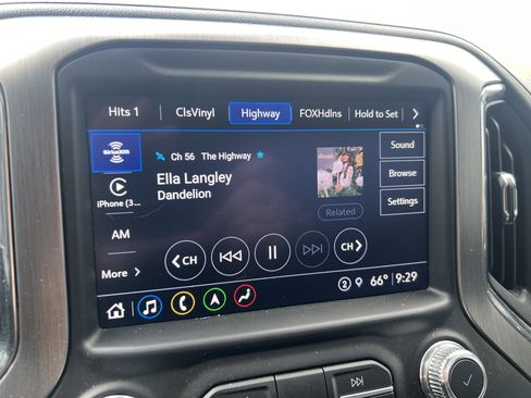 Used 2023 GMC Sierra 2500 Denali w/ Denali Black Diamond Edition image 23