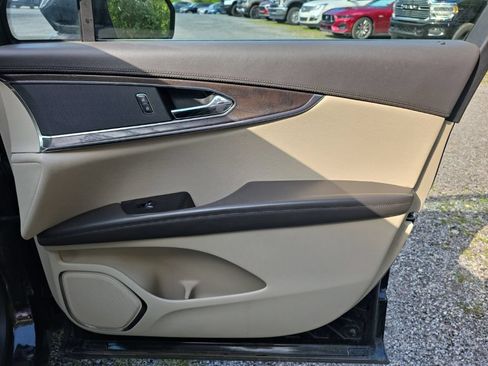 Used 2018 Lincoln MKX Reserve w/ Lincoln MKX Climate Package AWD/4WD image 20