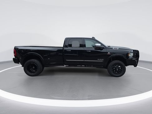 Used 2021 RAM 3500 Limited AWD/4WD image 2