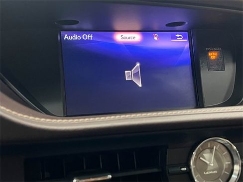 Used 2017 Lexus ES 350 image 19