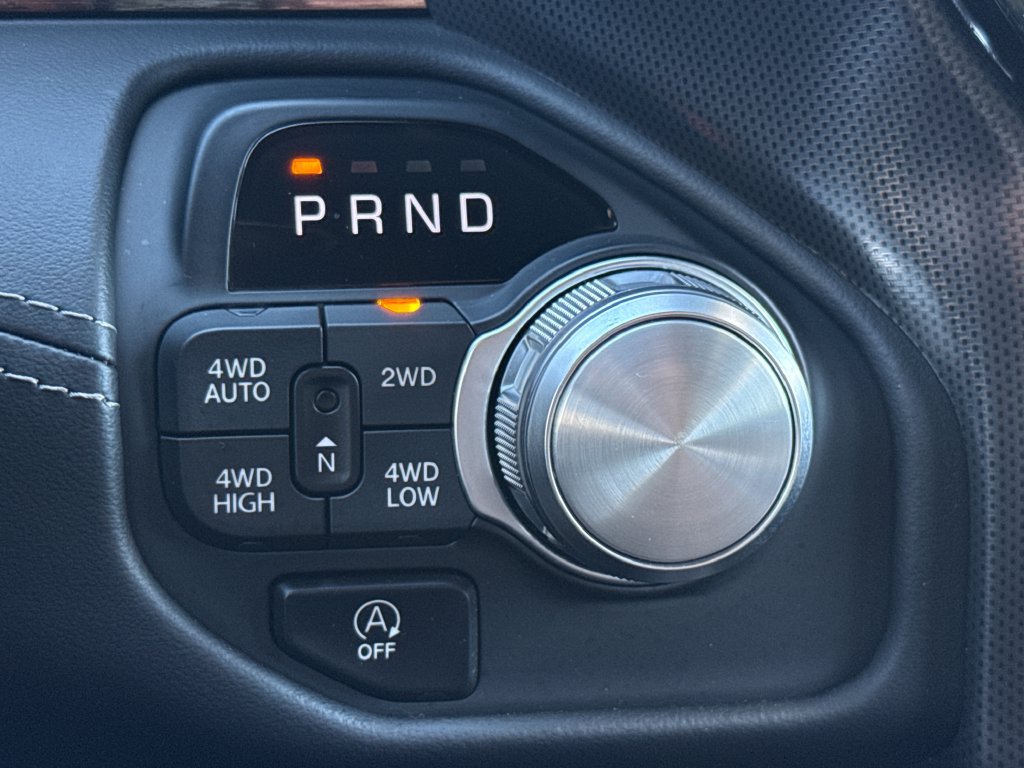 Used 2025 RAM 1500 Limited AWD/4WD image 26
