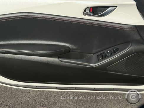 Used 2019 MAZDA MX-5 Miata RF Grand Touring w/ GT-S Package image 17