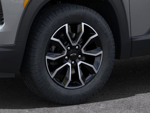 New 2025 Chevrolet TrailBlazer ACTIV w/ Convenience Package FWD image 9