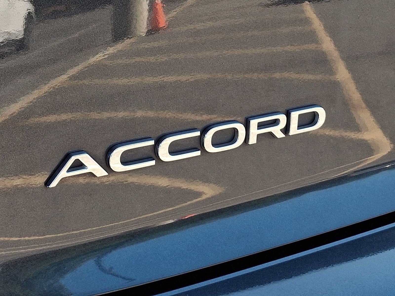 Used 2024 Honda Accord EX image 31