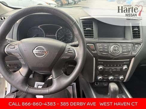 Used 2019 Nissan Pathfinder SV w/ Rock Creek Edition AWD/4WD image 7