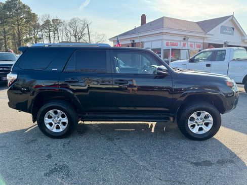 Used 2015 Toyota 4Runner SR5 Premium image 6