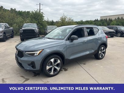 Used 2023 Volvo XC40 B5 Plus w/ Driver Assist Package